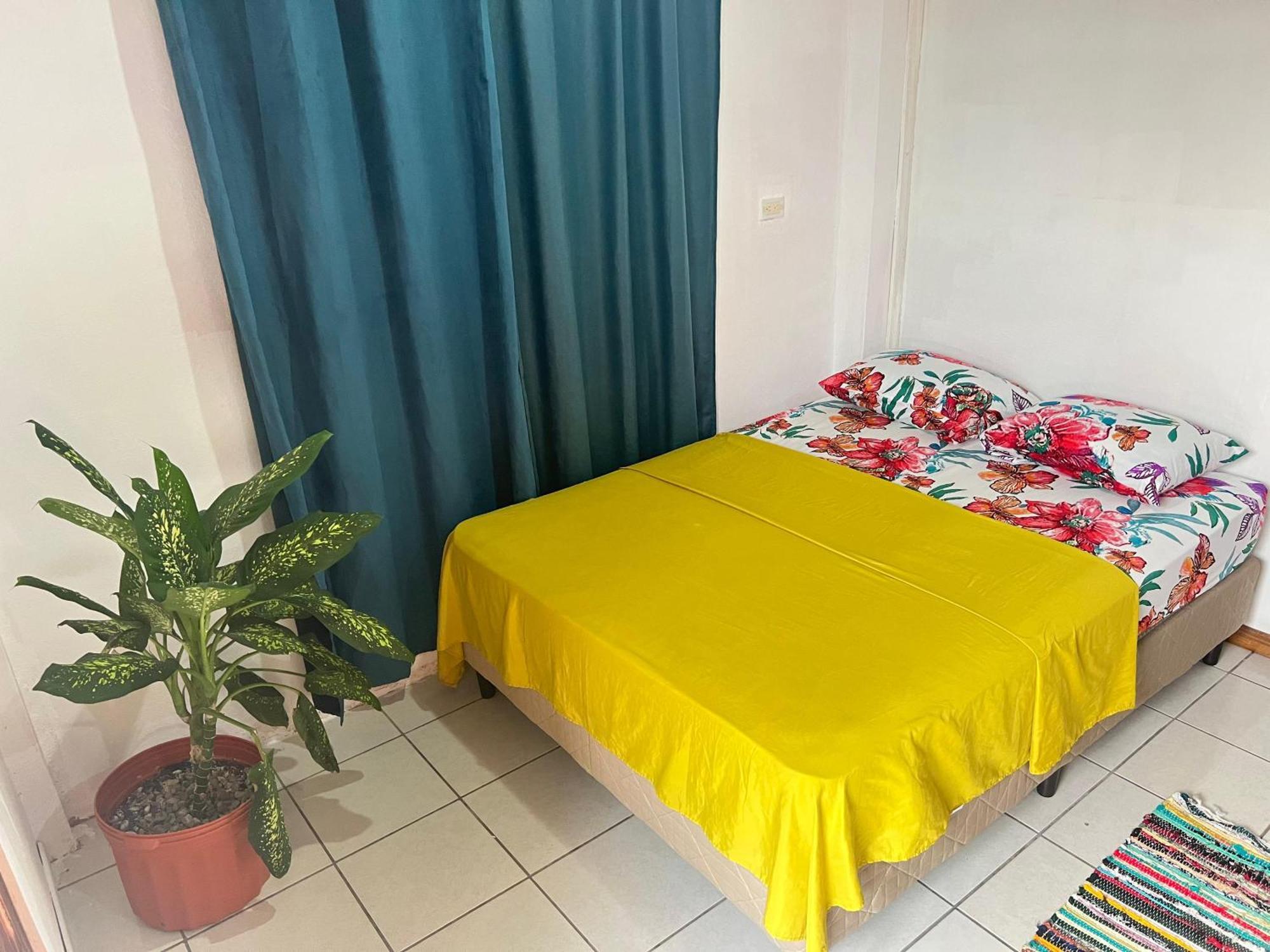 Mochis Apartment Quepos Ngoại thất bức ảnh