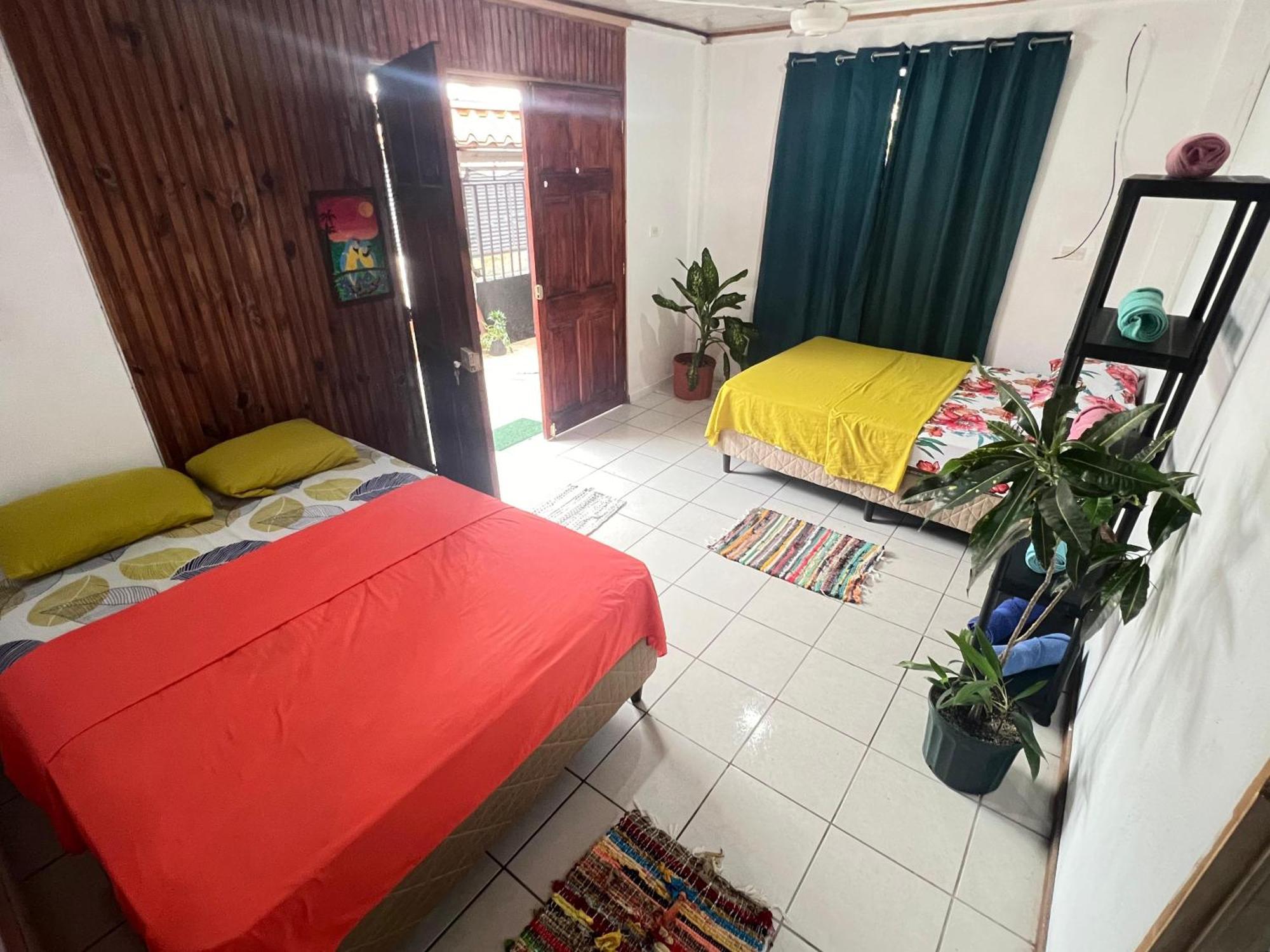 Mochis Apartment Quepos Ngoại thất bức ảnh