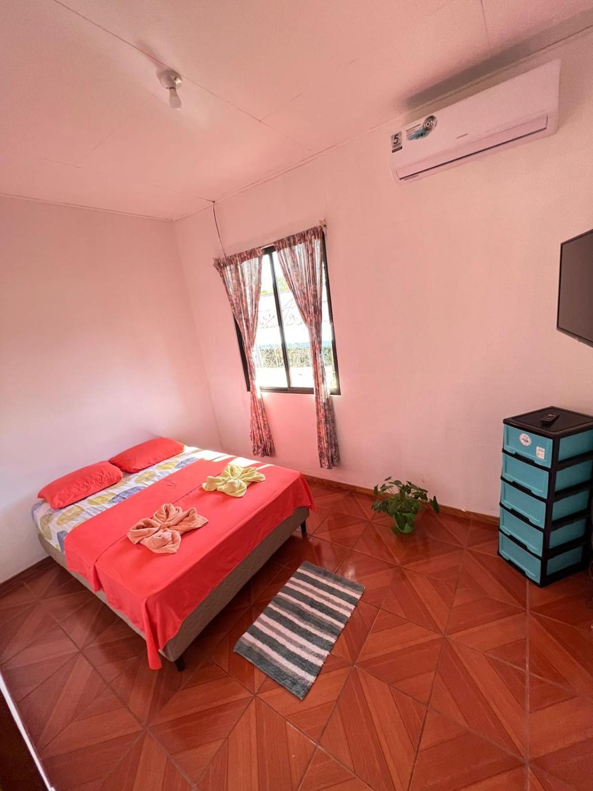 Mochis Apartment Quepos Ngoại thất bức ảnh