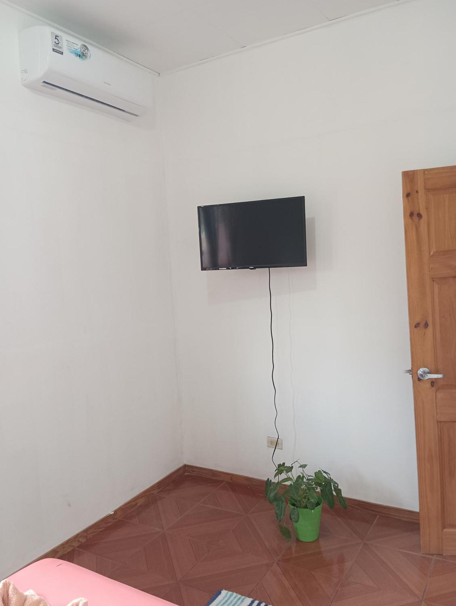 Mochis Apartment Quepos Phòng bức ảnh