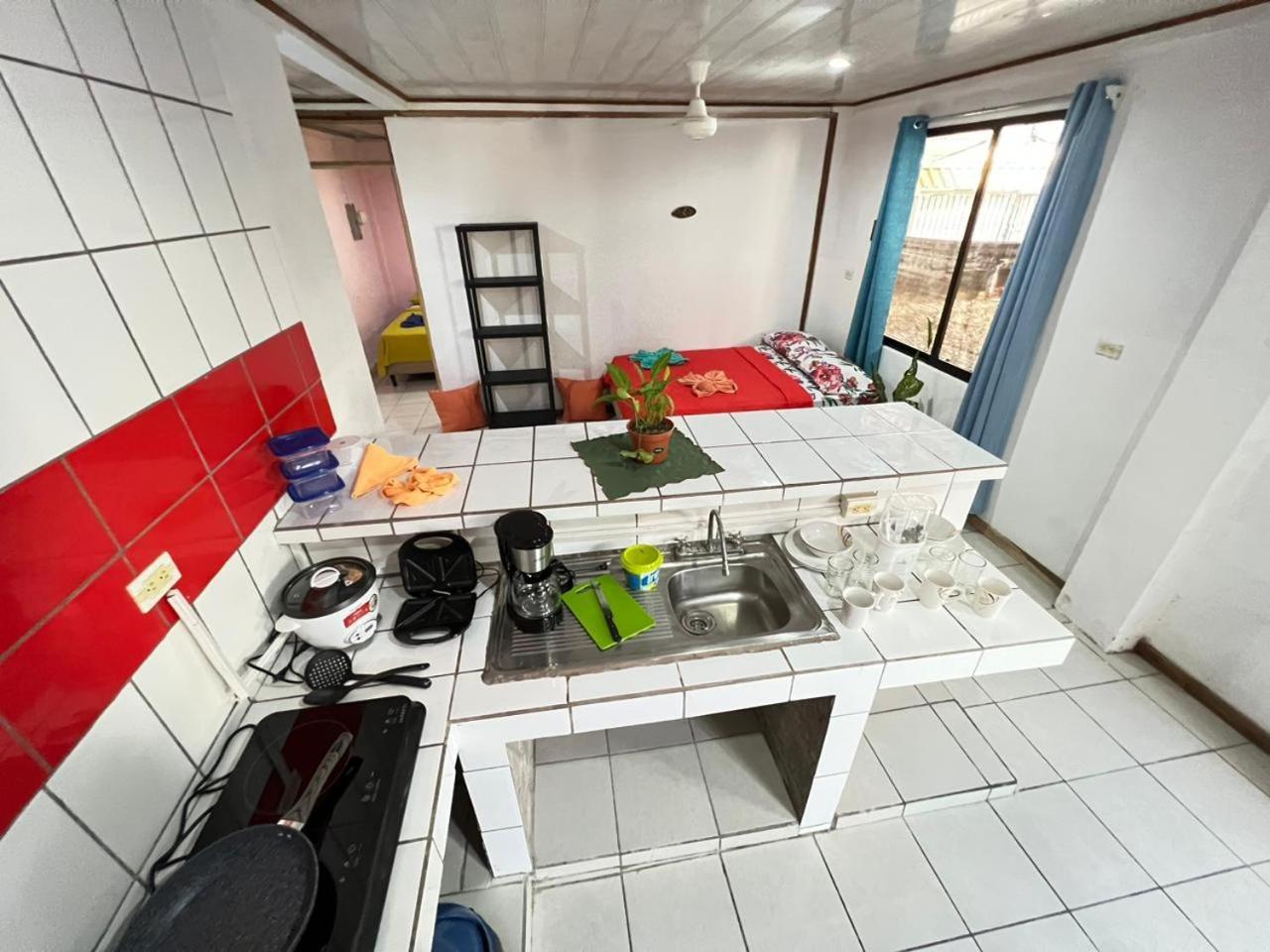 Mochis Apartment Quepos Phòng bức ảnh